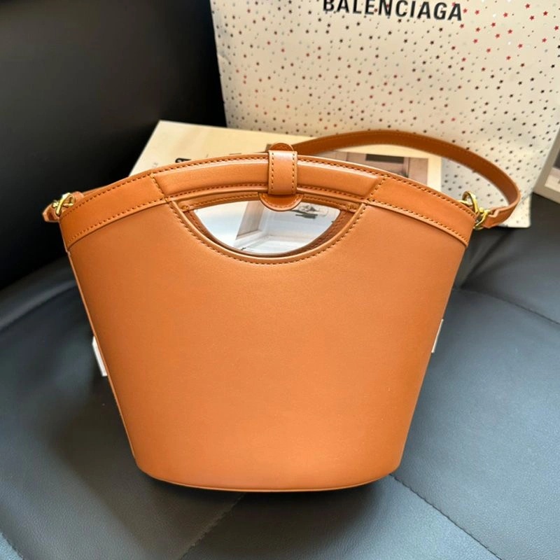 Saint Laurent Mini Celia Tote In Smooth Leather Brown Gold - Zealreplica ru | Zealreplicaru.com1:1High-quality replica