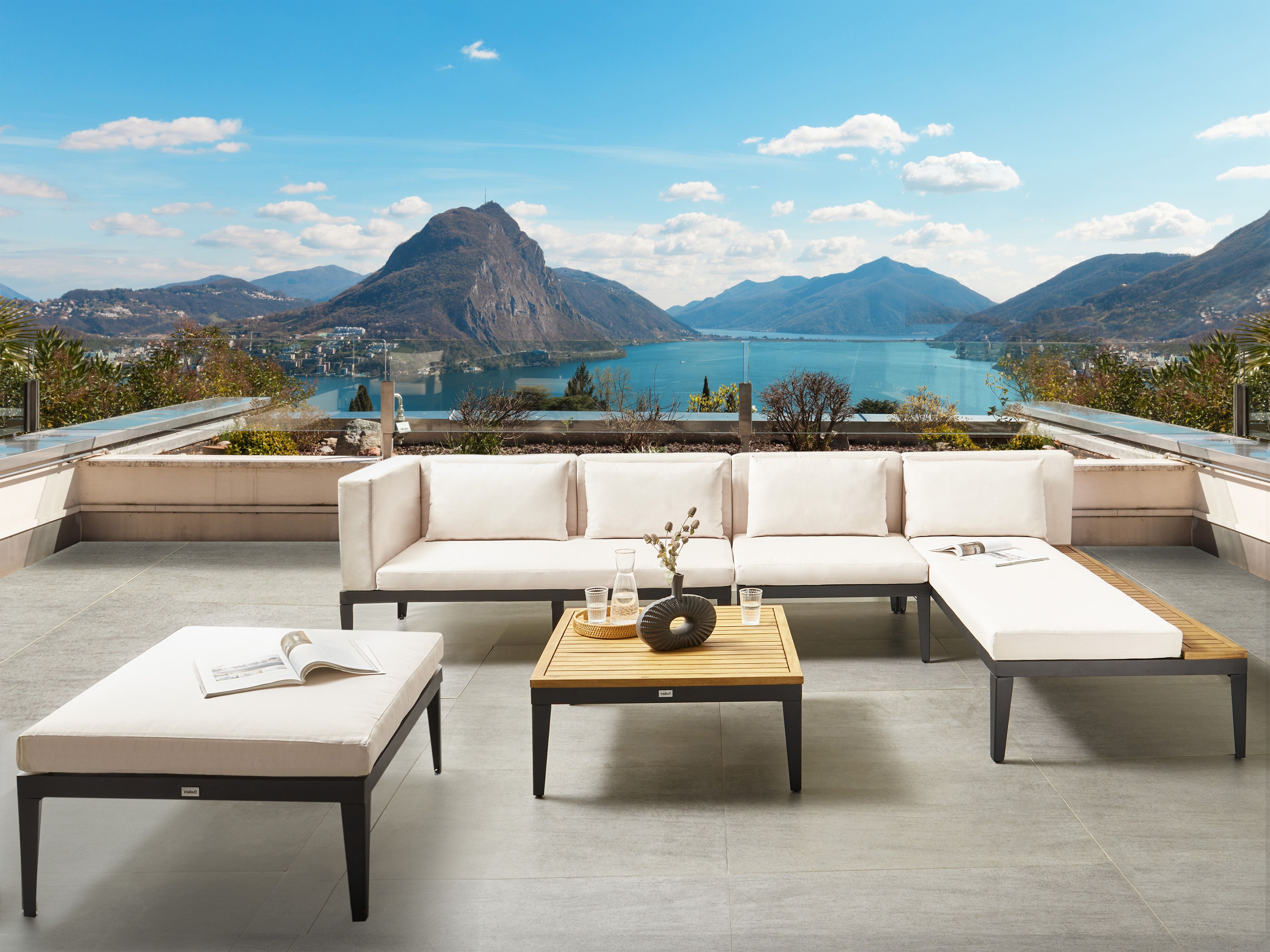 Garden Lounge Set with Table and Ottoman 4 Seater BRACCIANO Left Hand Certified Acacia Wood Light Beige