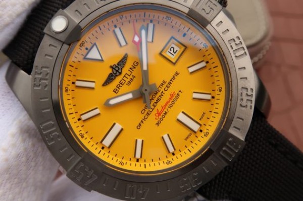 Replica Breitling Avenger II Seawolf PVD GF Yellow Dial Black Nylon Strap A2824 - Top club