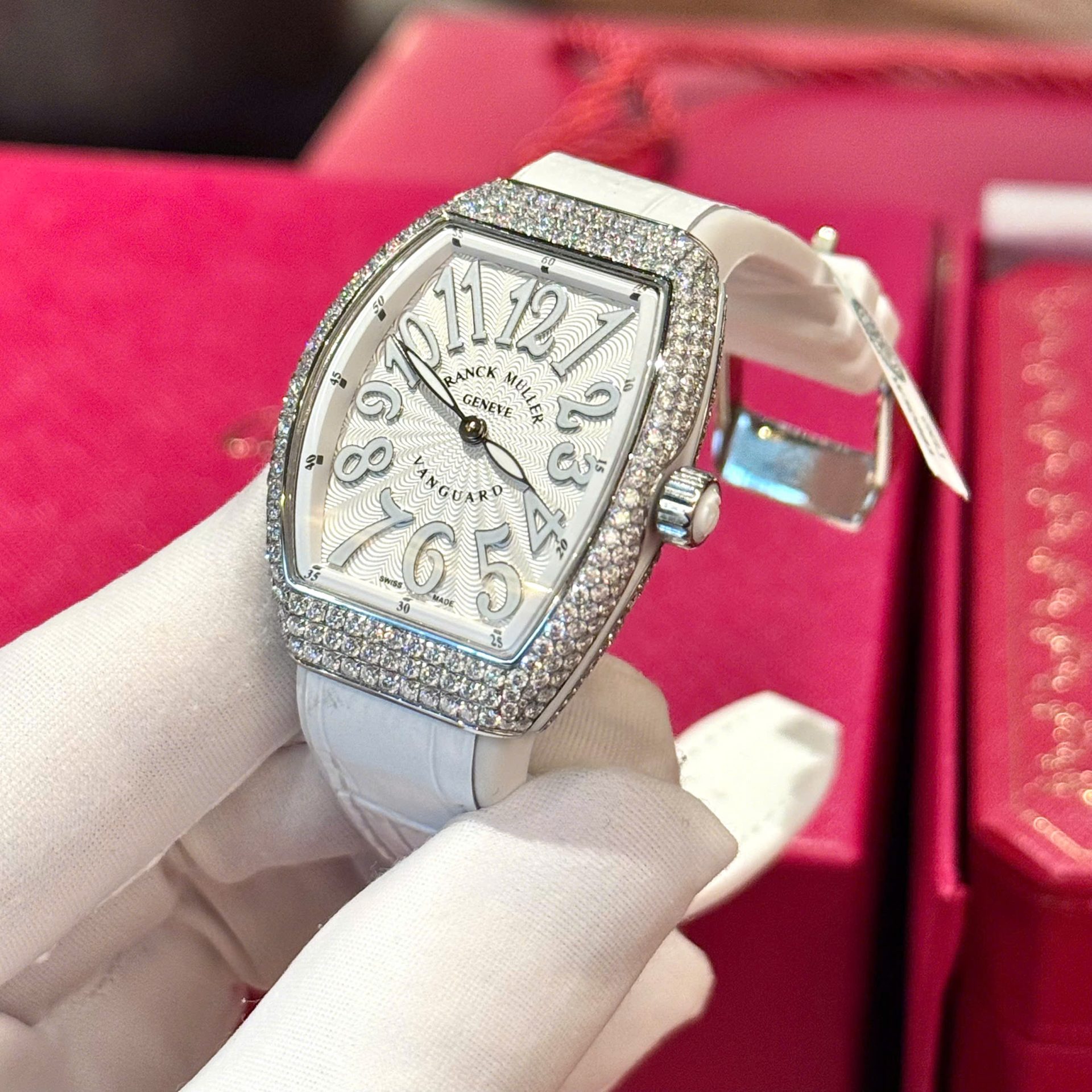Franck Muller V32 White Dial Replica Watch Custom Diamonds Moissanite Hong Kong 36mm - Top club