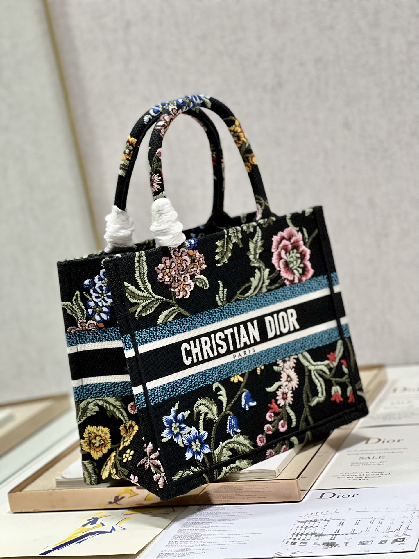 Small Dior Tote Bag White/Black For Women 10.5 in/ 26.5cm1:1High-quality replica