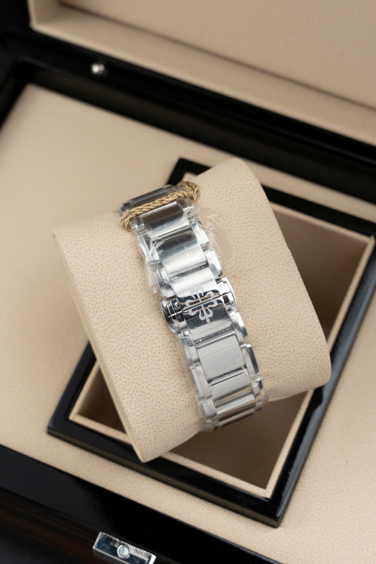 Patek Philippe Twenty 4 7300 Replica Watches Blue Dial Metal Wire 36mm - Top club