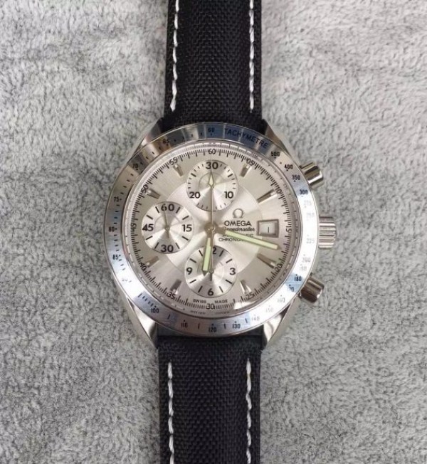 Replica Omega Speedmaster 3211 Silver Dial Black Nylon Strap A7750 - Elite Watch Atelier