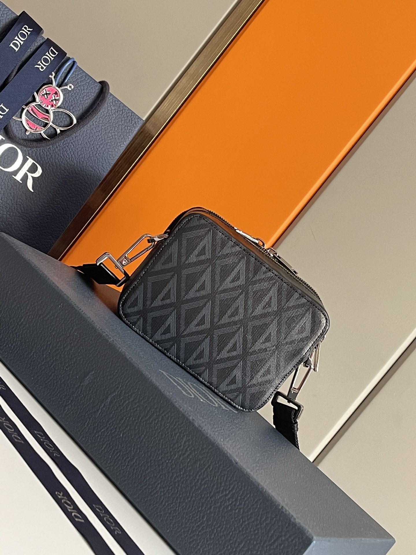 Pouch With Strap Diamond Black/Grey For Women‎ 6.5in/17cm CD 2ESBC119DCO_H43E1:1High-quality replica