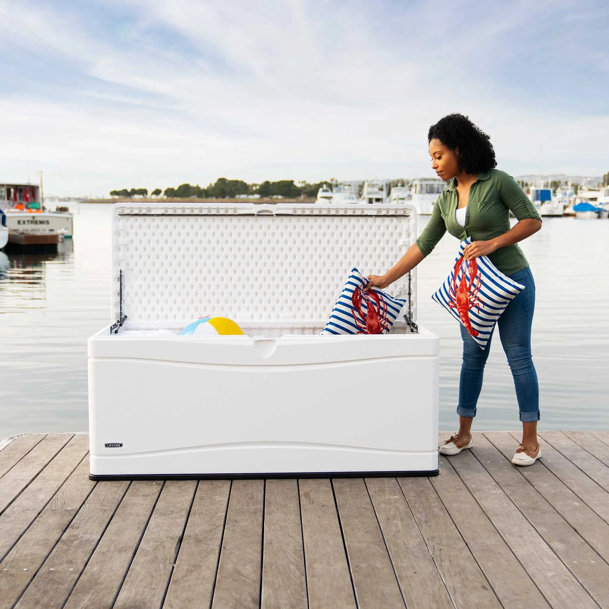 Lifetime Marine Dock Box, 130 Gallon - 60348 - Image 8 Lifetime Marine Dock Box, 130 Gallon - 60348 - Image 8