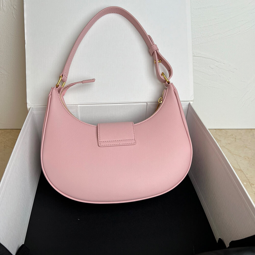 Celine Medium Ava Triomphe Bag in Smooth Calfskin1:1High-quality replica