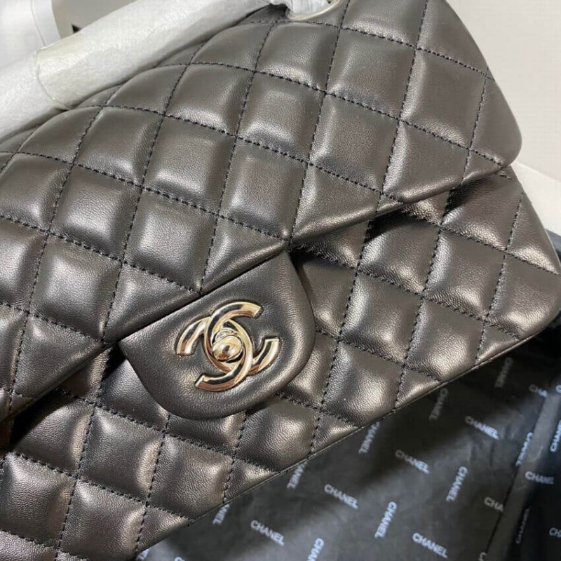 Replica Chanel Small Classic Double Flap Bag A01113 In Lambskin1:1High-quality replica