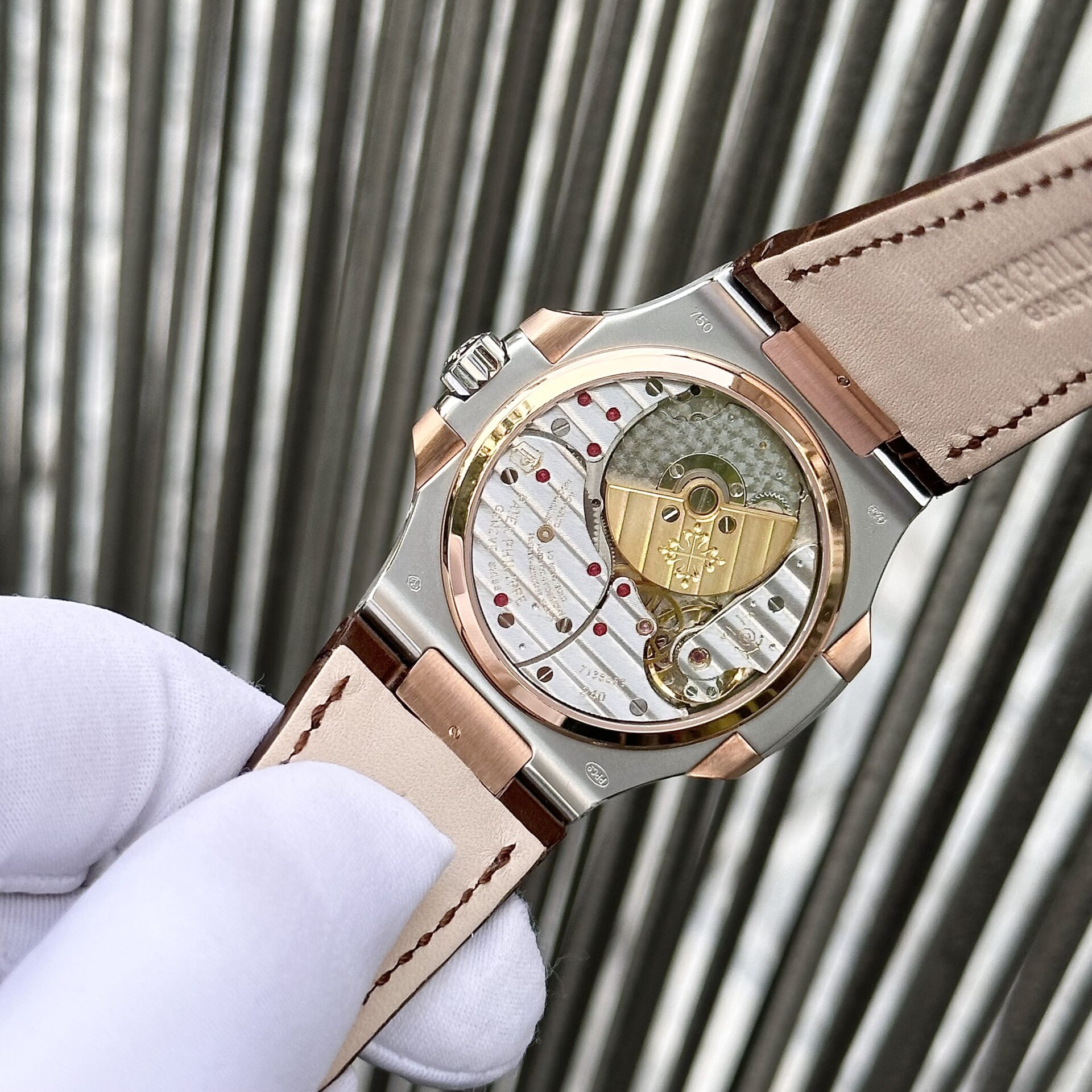 Patek Philippe Nautilus 5712 Demi Rose Plated Leather Strap Rep 11 Watch Factory GR 40mm - Top club