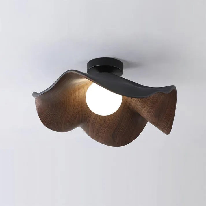 LotusLume - Scandinavische Plafondlamp met Uniek Lotusbladontwerp