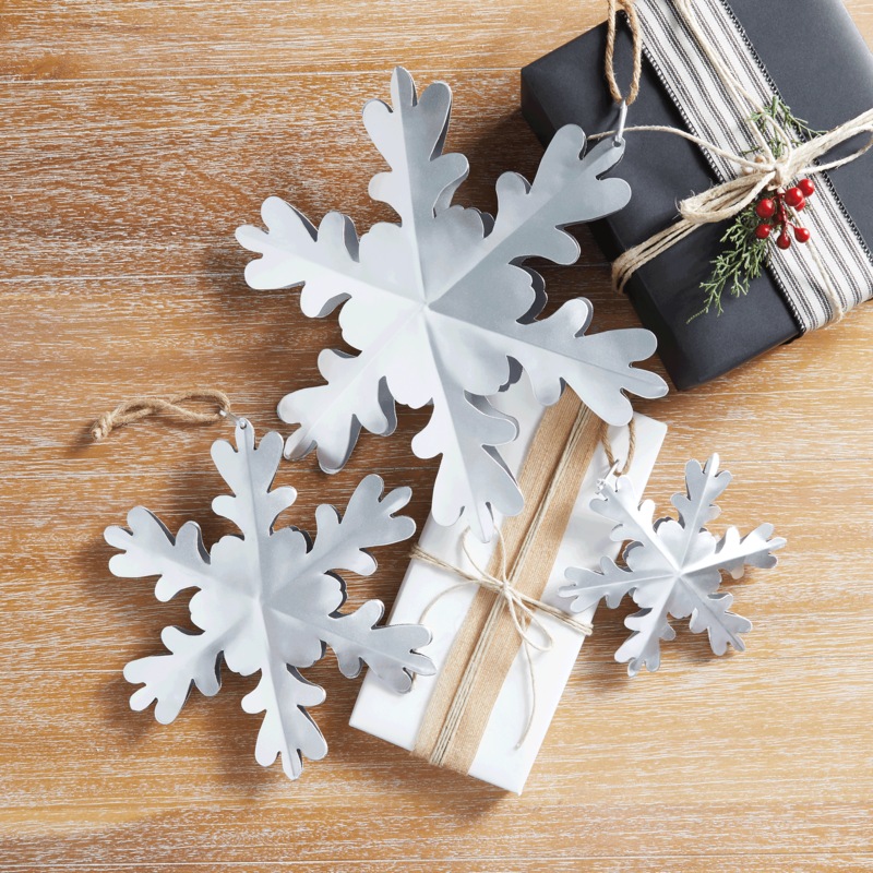 Set of 3 Metal Snowflakes - MIDNIGHT VELVET CATALOG
