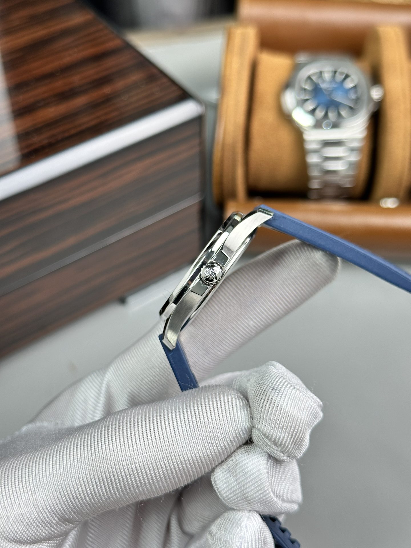 Patek Philippe Replica Watch Aquanaut 5067A Blue Dial With Stone Benzene PPF 35.6mm - Top club