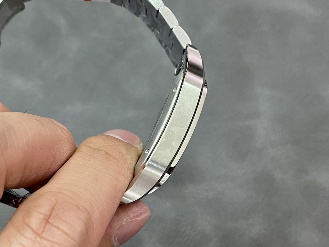 Fake cartier watch Santos large model mechanical movement Silver Dial Stainless Steel WSSA0018 BVF(1:1 replica) - Top club
