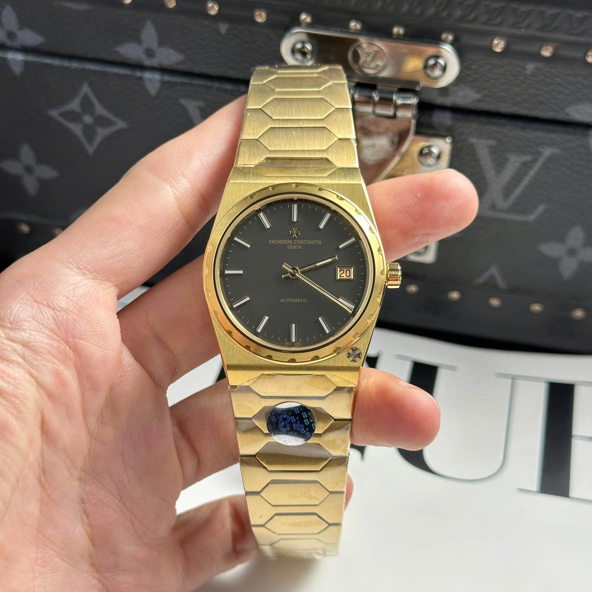 Vacheron Constantin Clone Watches Historiques 222 Black Dial 8F Factory 37mm - Top club