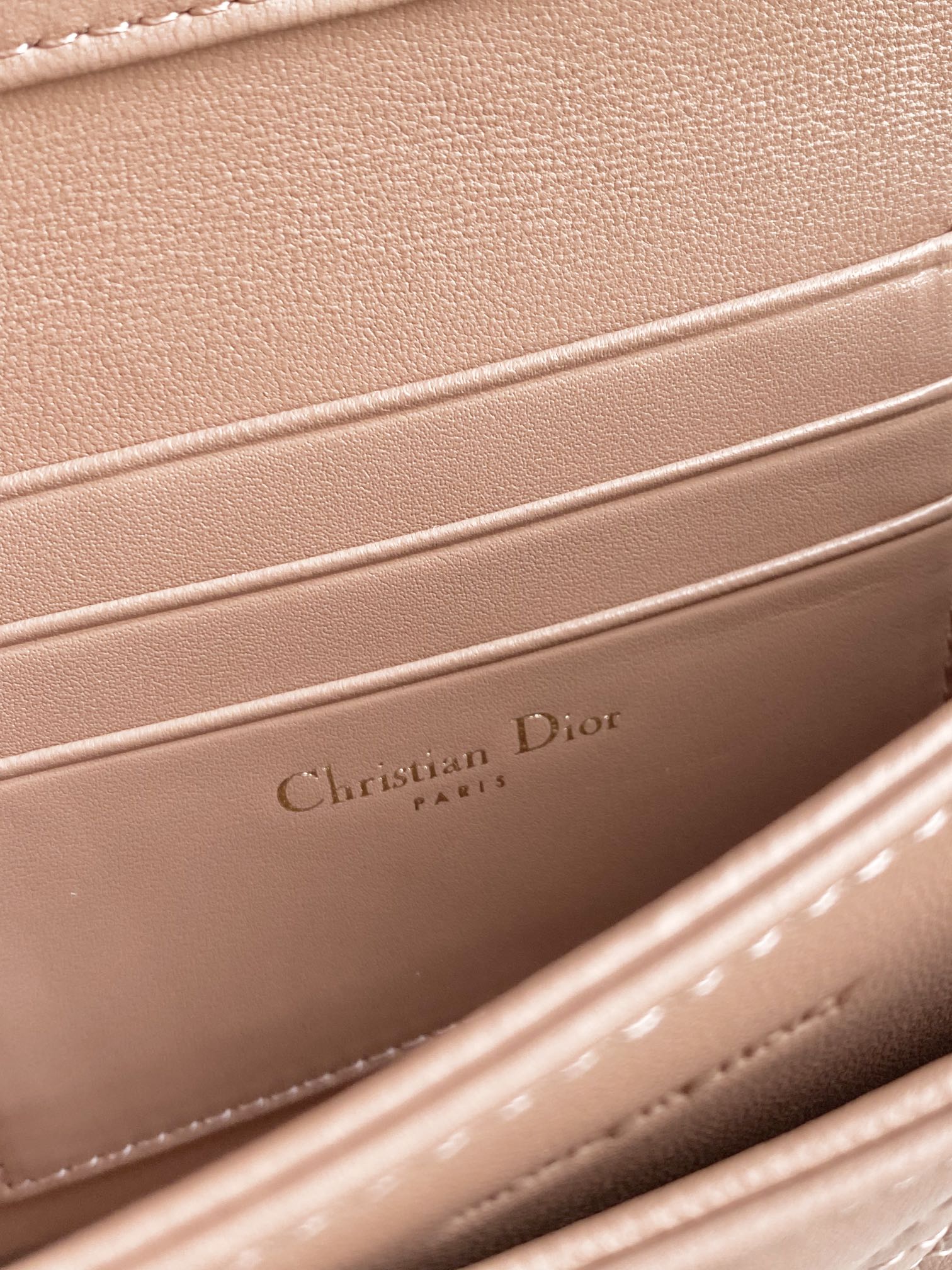 Lady Top Handle Clutch Beige/Black/White For Women 8.5in/21cm S0980ONMJ_M49P1:1High-quality replica