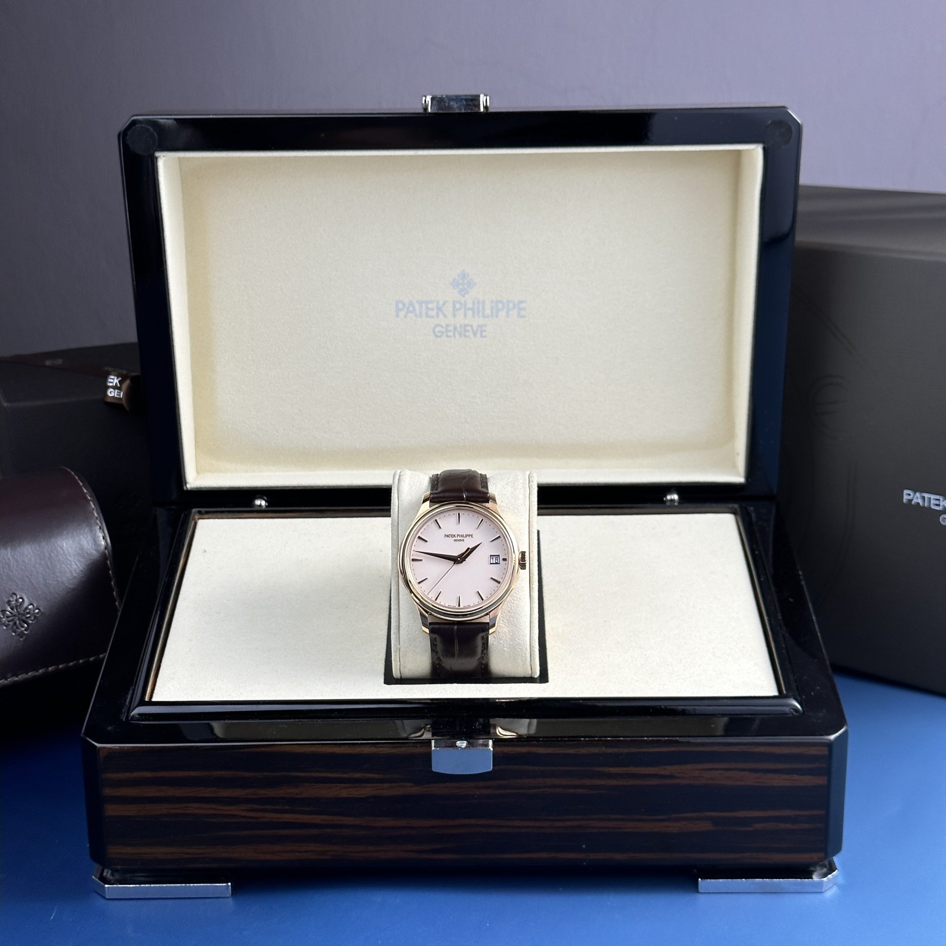 Patek Philippe Replica Watches Calatrava 5227R Leather Strap 3K Factory 39mm - Top club