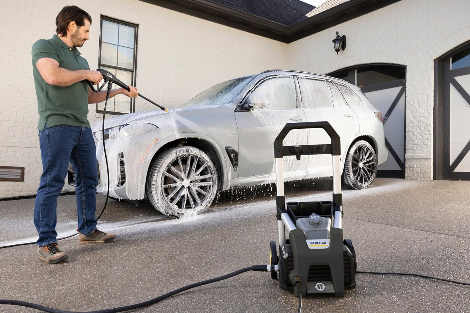 Karcher Electric Pressure Washer, 1700 PSI, 1.2 Max. GPM, 3 Spray Nozzles - K1700 - Image 3 Karcher Electric Pressure Washer, 1700 PSI, 1.2 Max. GPM, 3 Spray Nozzles - K1700 - Image 3