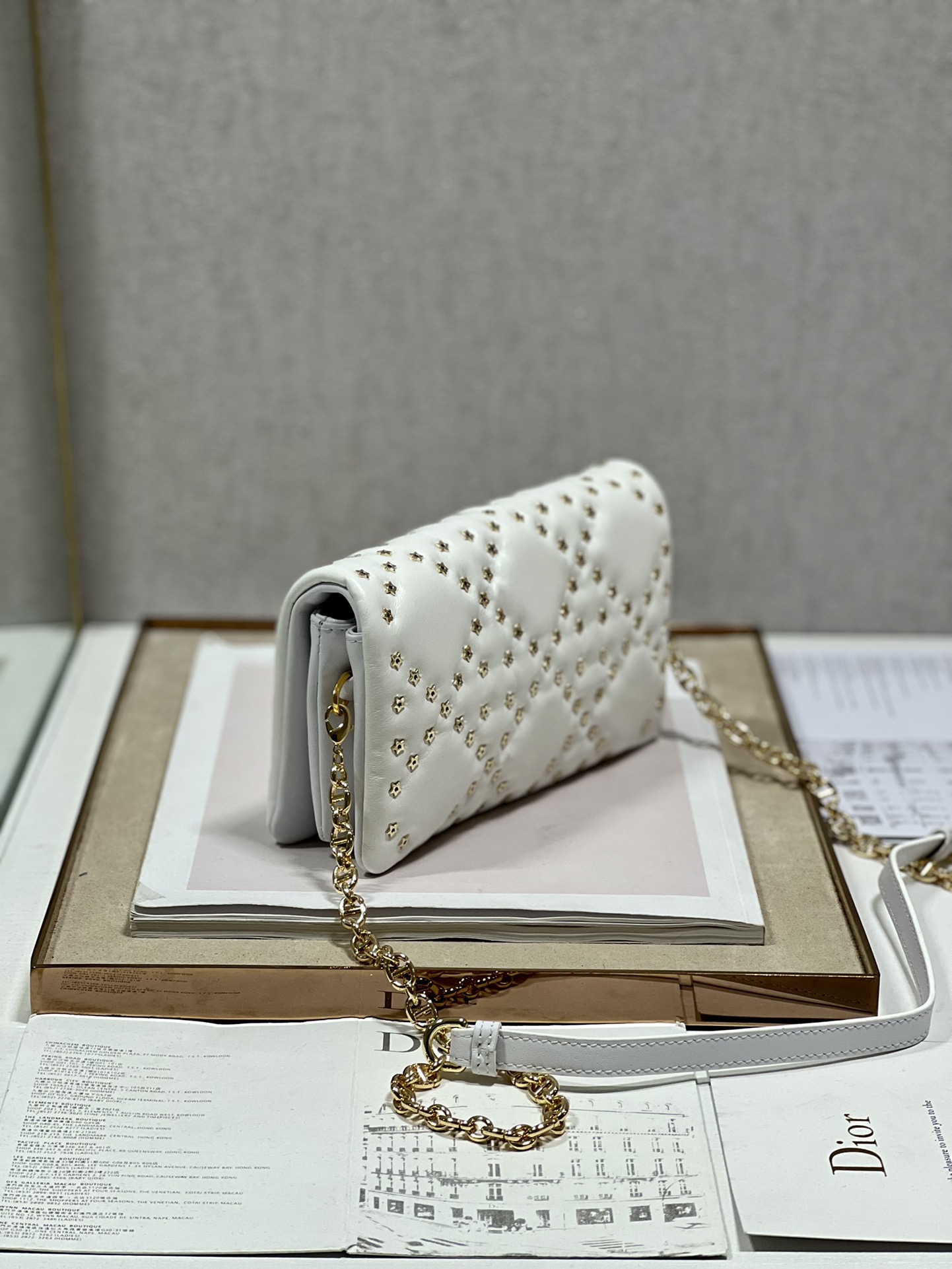Caro Macrocannage Pouch Black/White For Women 7.5in/19.5cm S5135BNHH_M9001:1High-quality replica