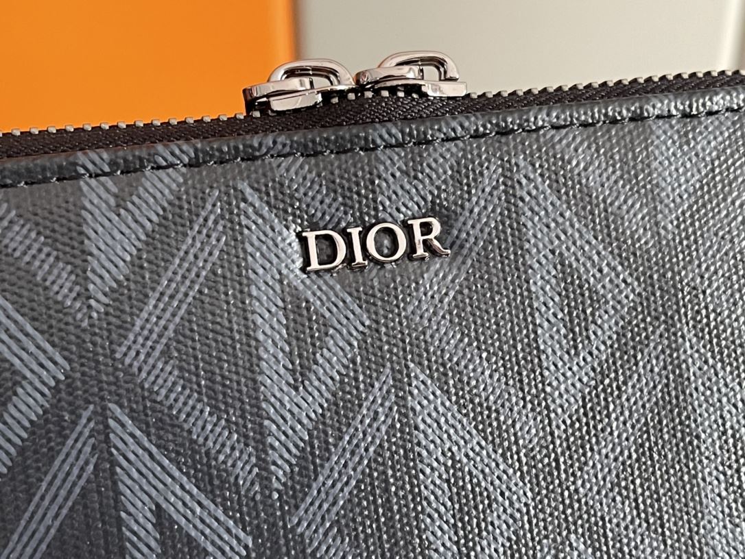 Pouch With Strap Diamond Black/Grey For Women‎ 6.5in/17cm CD 2ESBC119DCO_H43E1:1High-quality replica