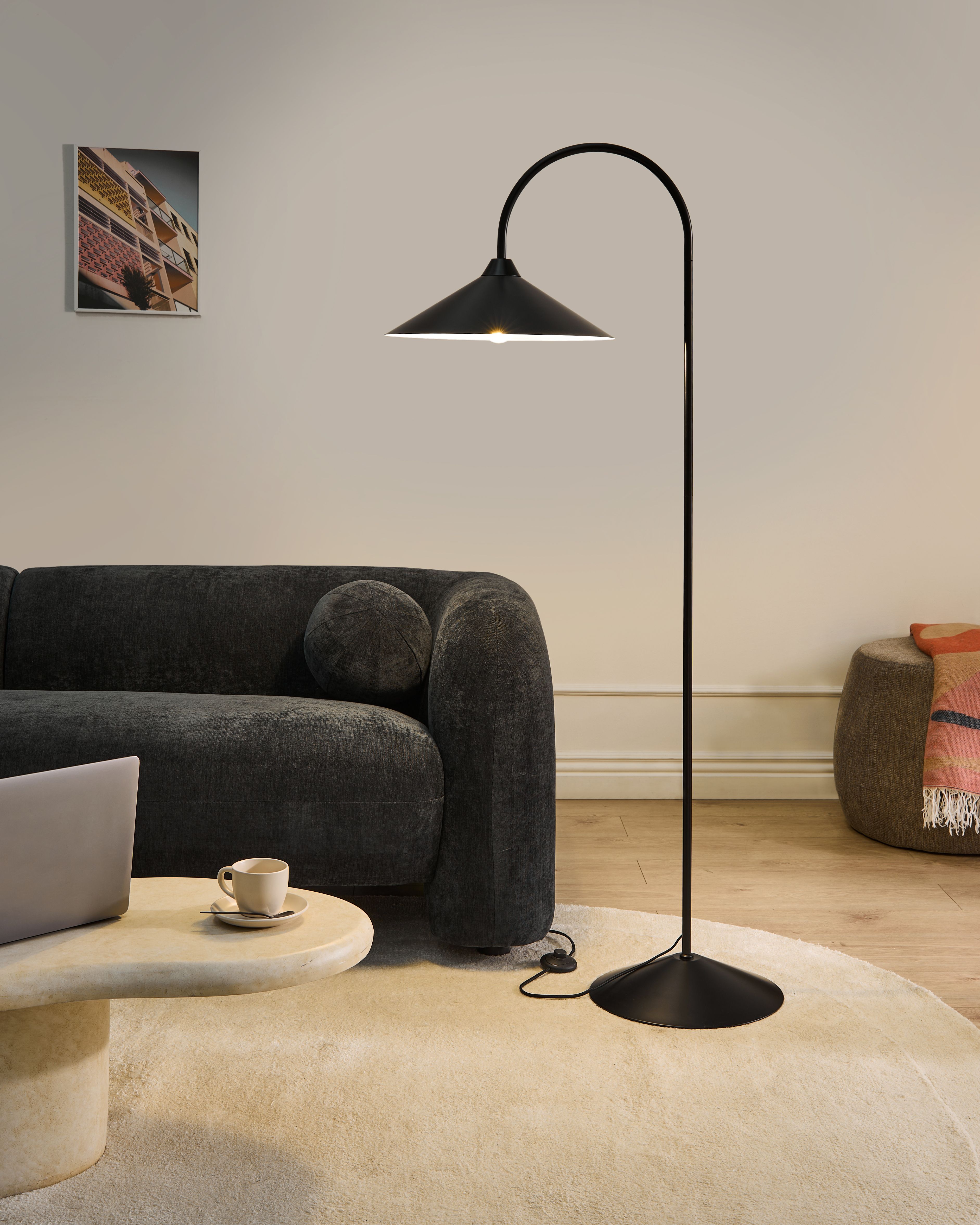 Floor Lamp SAVEGRE Metal Black