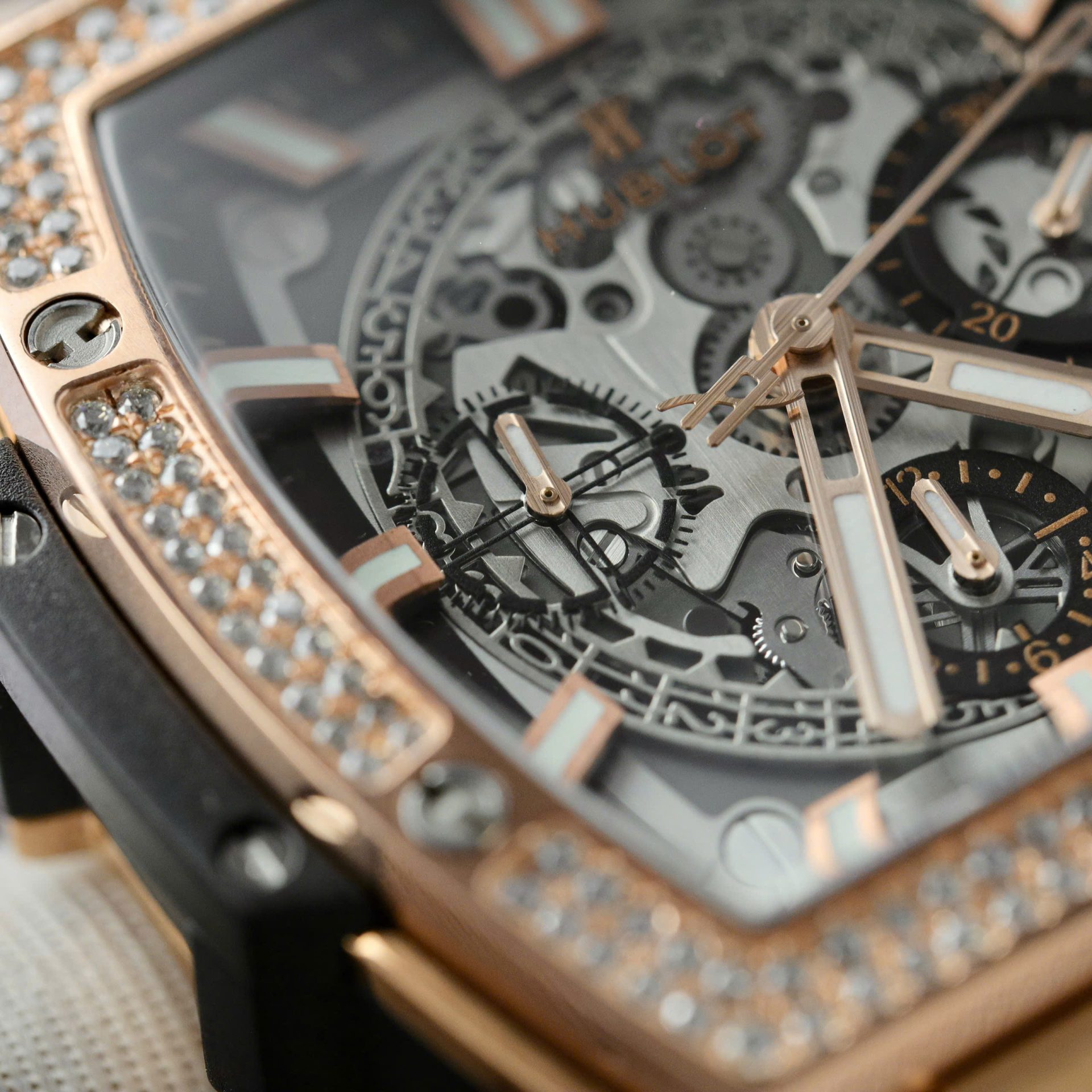 Hublot Spirit Of Big Bang King Gold Custom Moissanite Diamonds Hong Kong 42mm - Top club