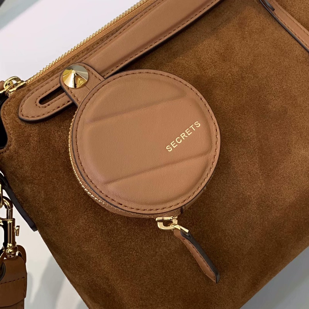 FENDI BY THE WAY - Replicaclubs