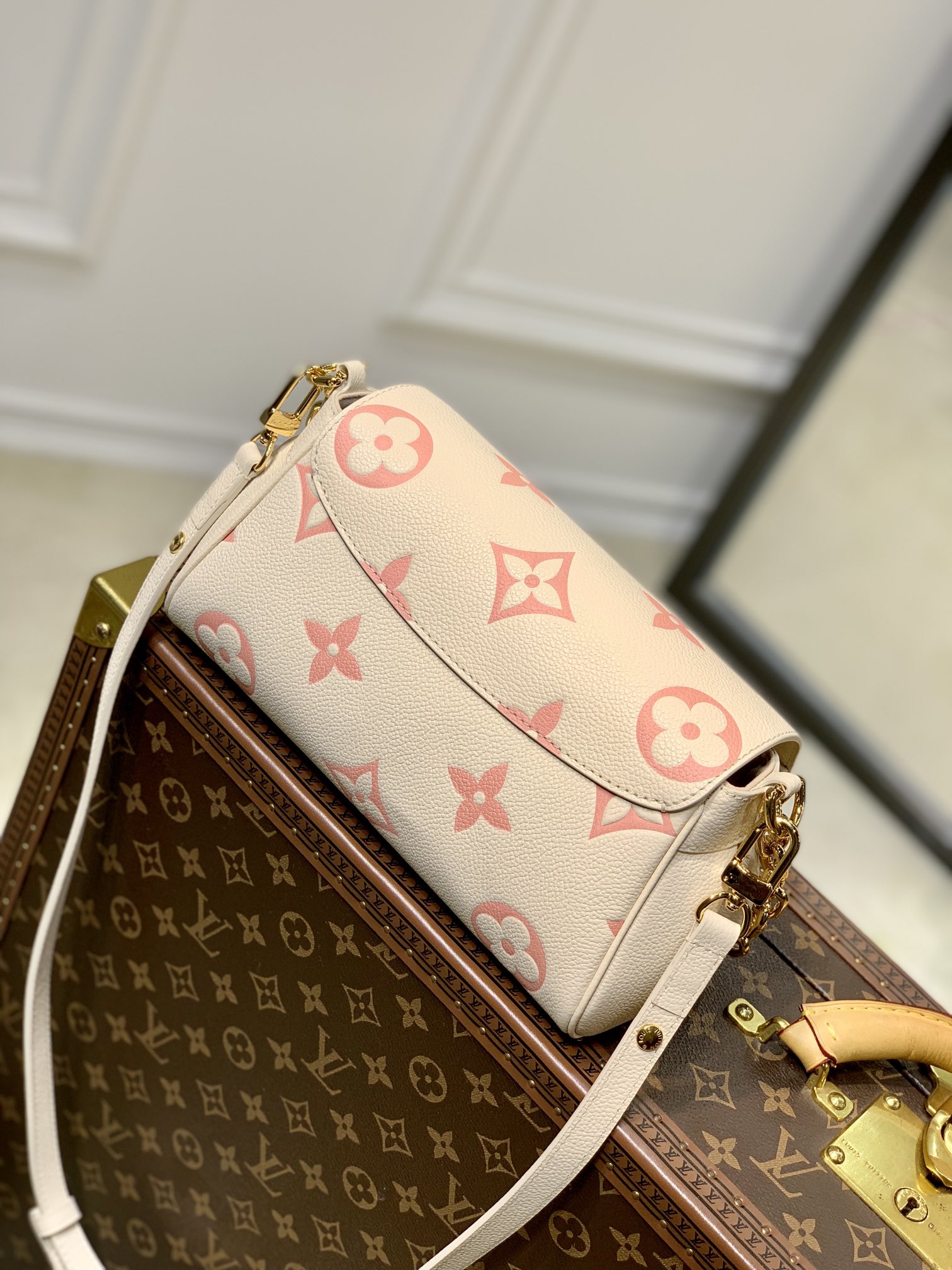 Louis Vuitton LV Favorite1:1High-quality replica