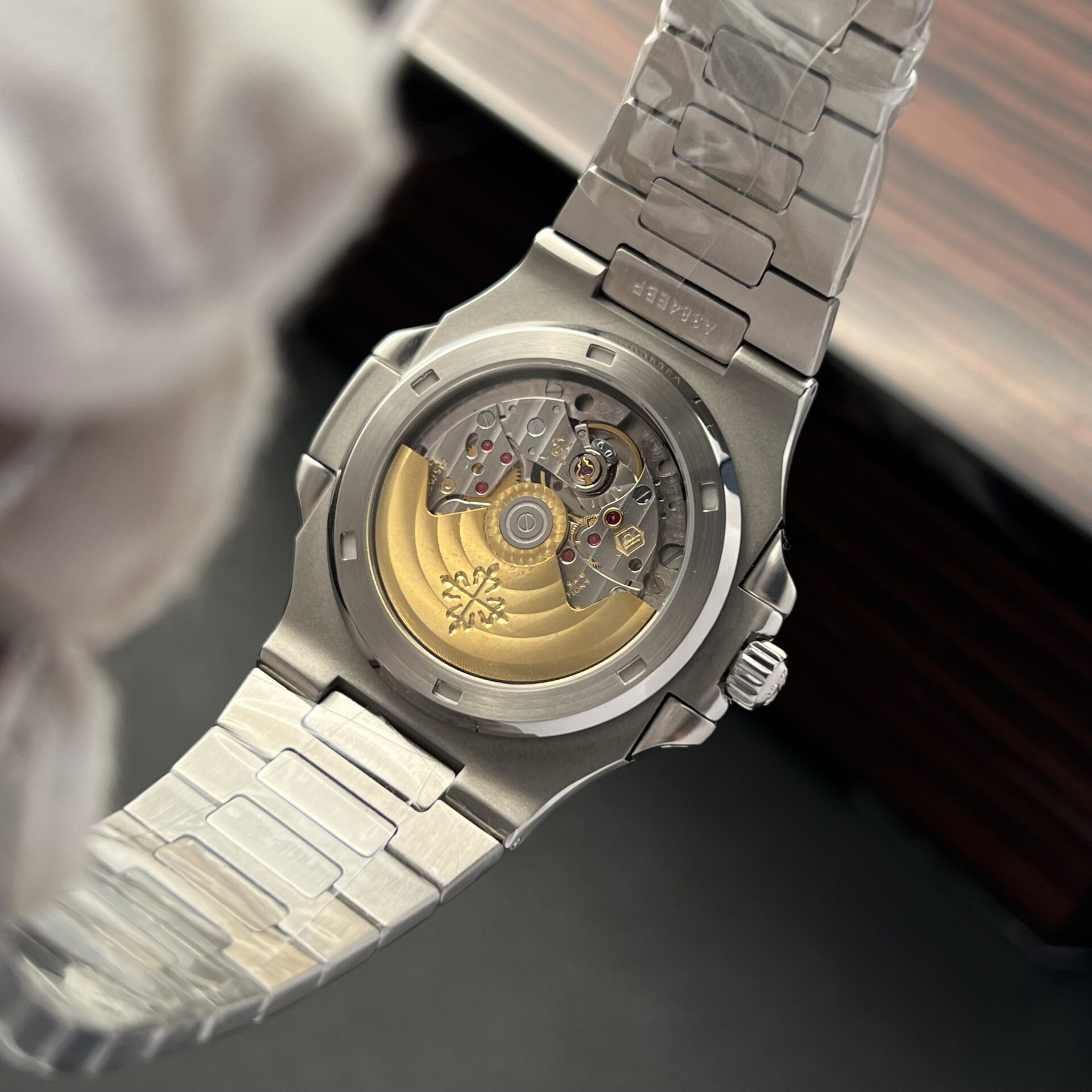 Patek Philippe Replica Watch Nautilus 5723 Gray Dial Metal Wire 40mm - Top club