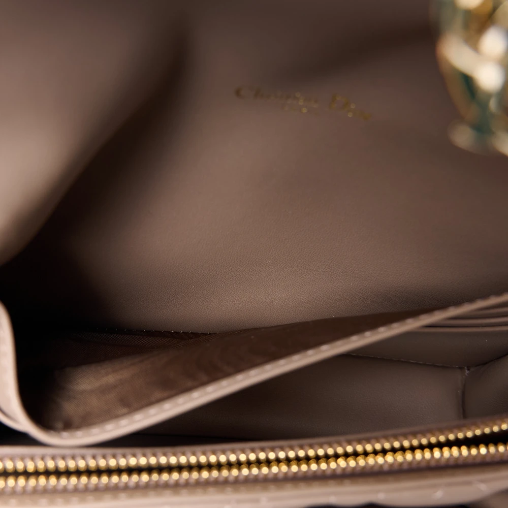 Shop Dior Warm Taupe Cannage Replica Handbags – Mirror Quality1:1High-quality replica