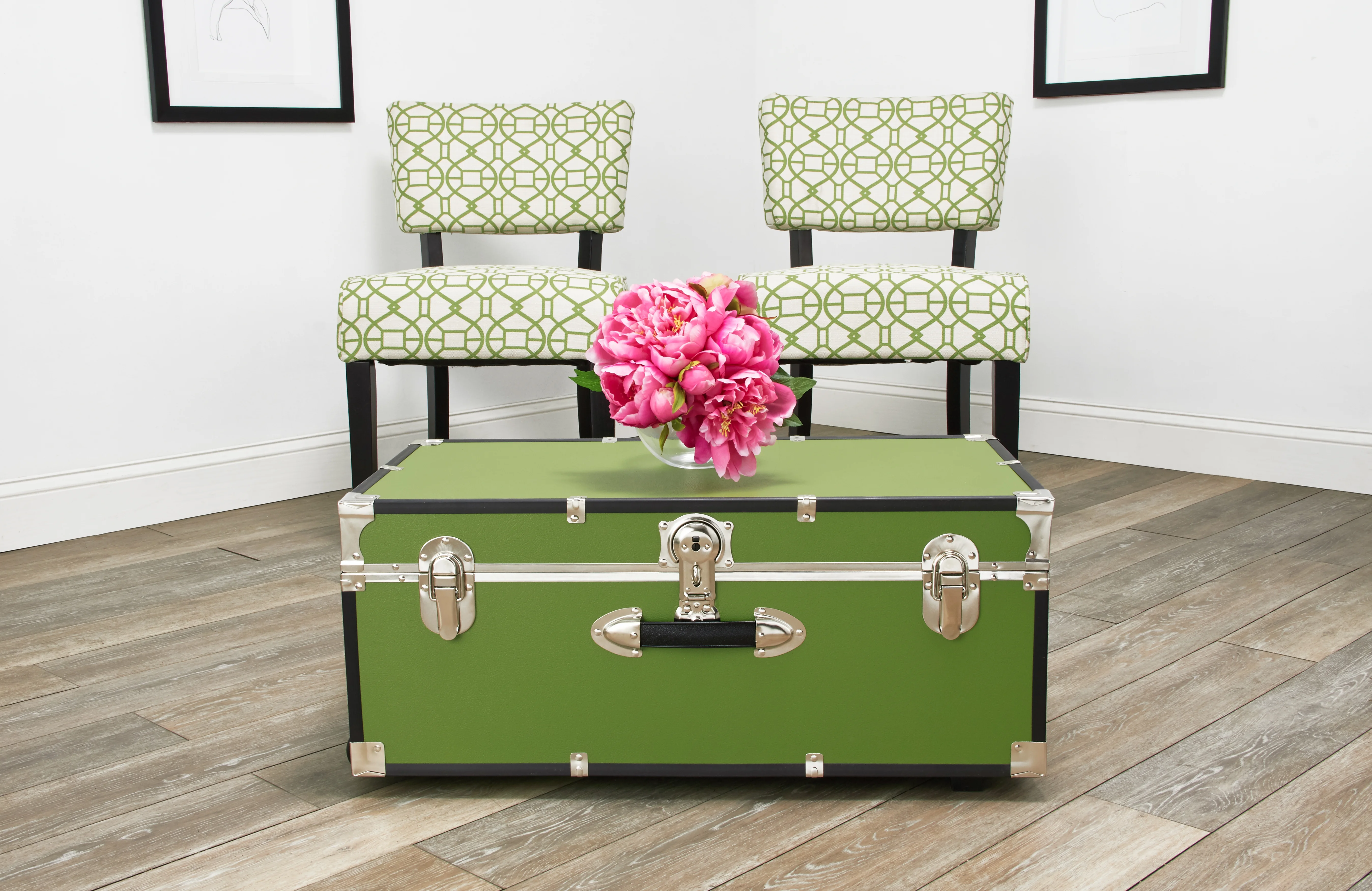 Seward Collegiate Collection Footlocker Trunk with Wheels - Image 19