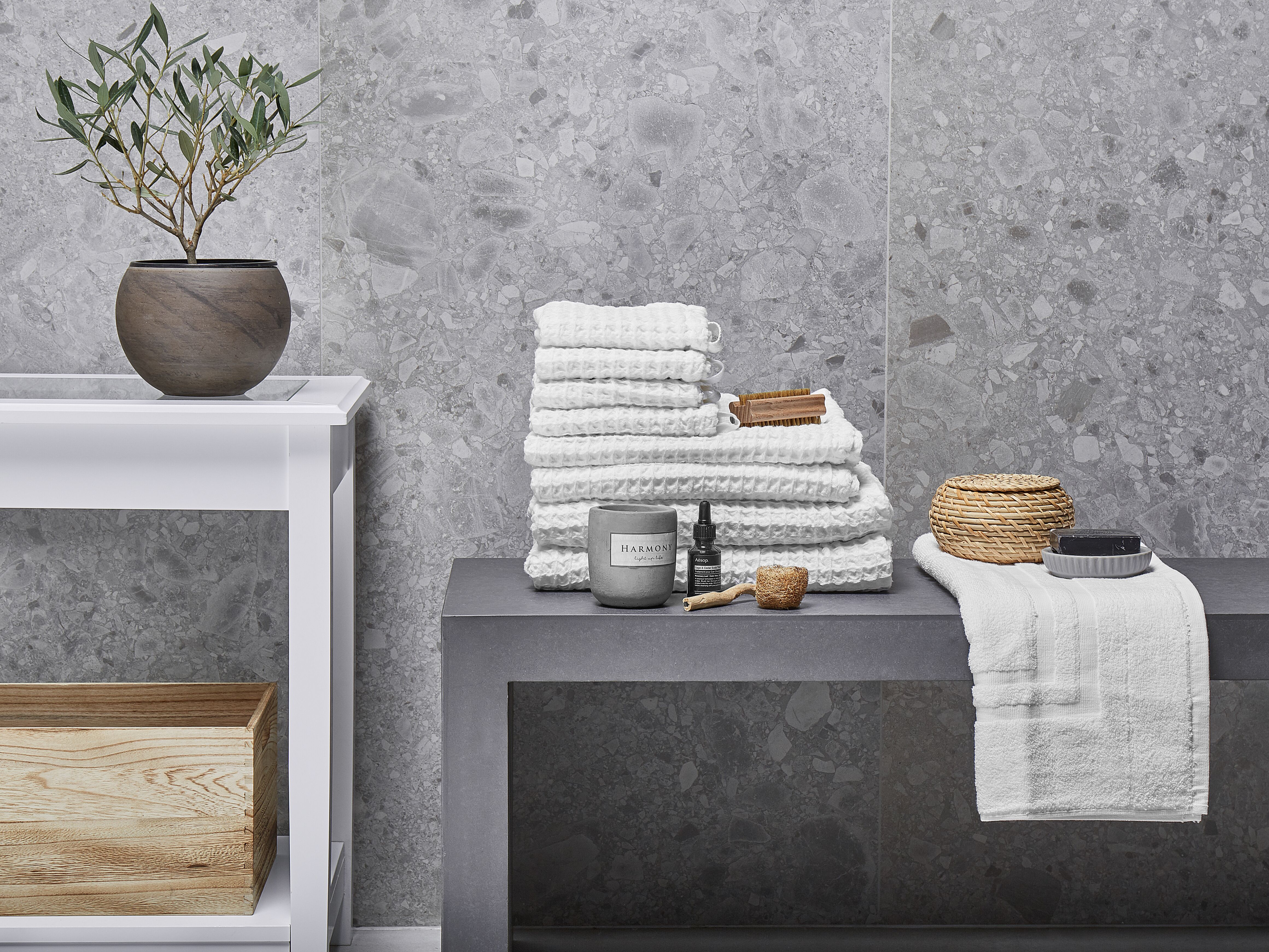 Set of 9 Towels AREORA Cotton White