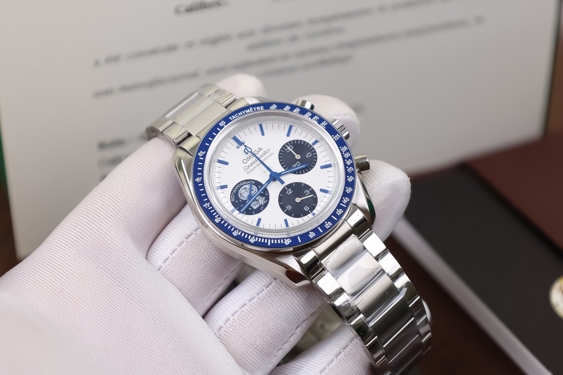 Omega Best Replica Watch Speedmaster Snoopy Avard Chronograph N1 Factory 42mm - Top club
