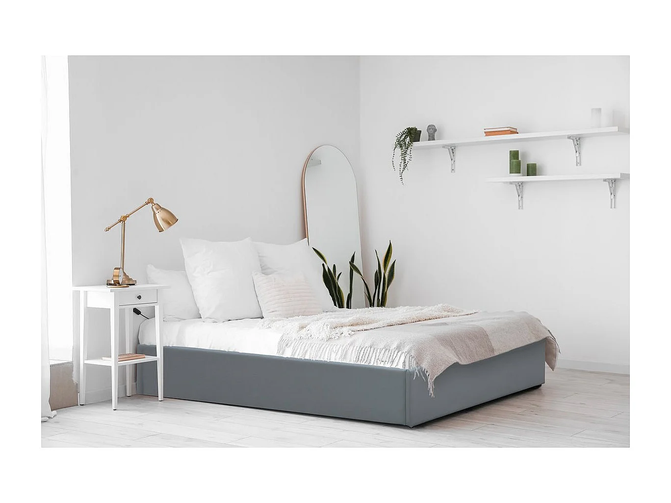 Lit simple en PVC avec coffre 