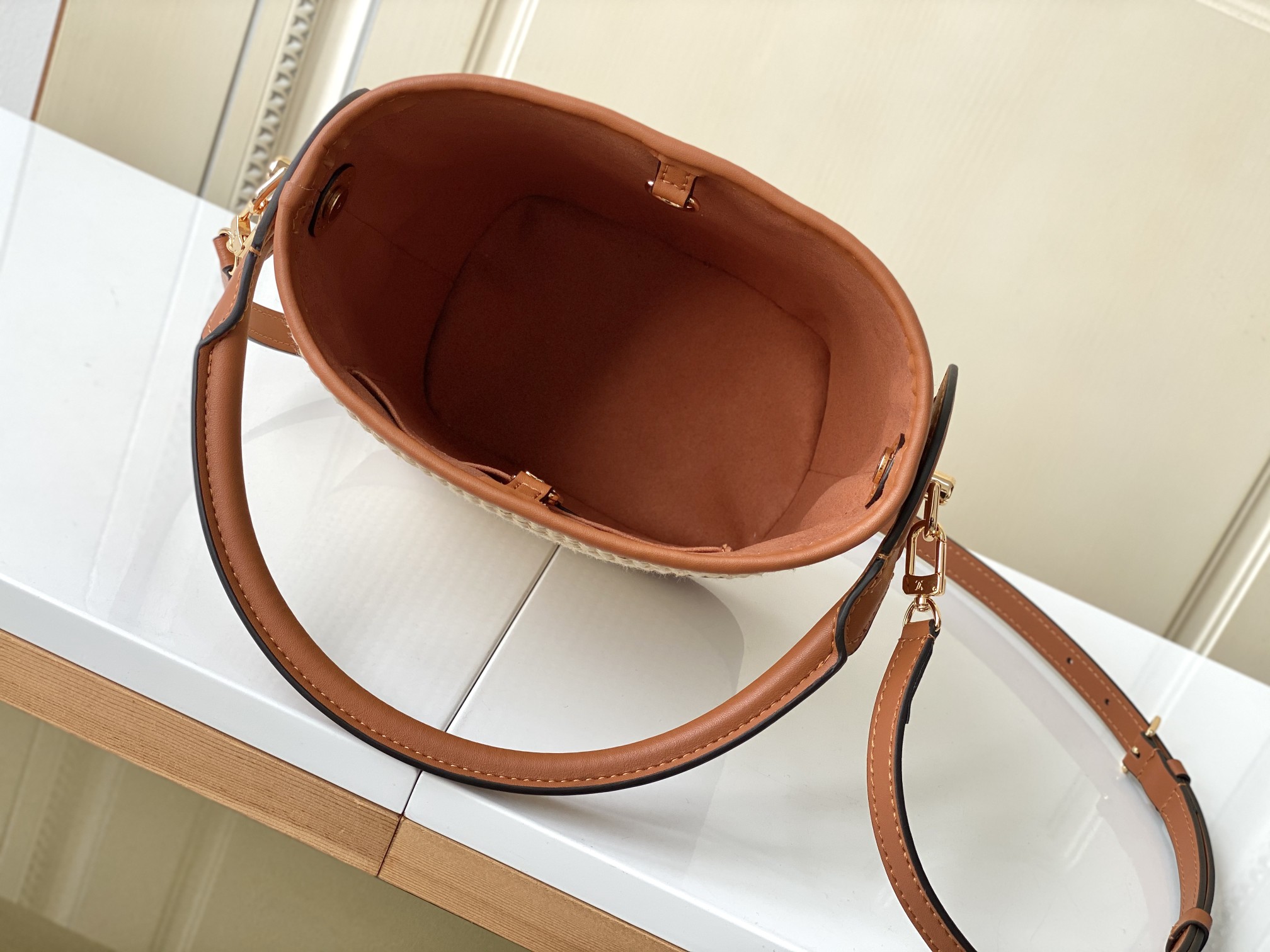PETIT BUCKET1:1High-quality replica