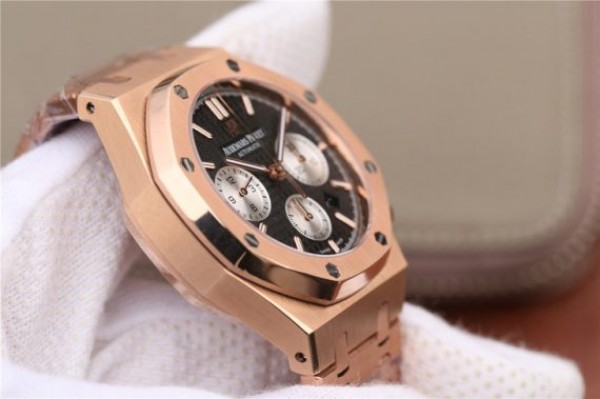 Replica Audemars Piguet Royal Oak Chronograph RG JHF Black/White Dial RG Bracelet A7750 - Top club