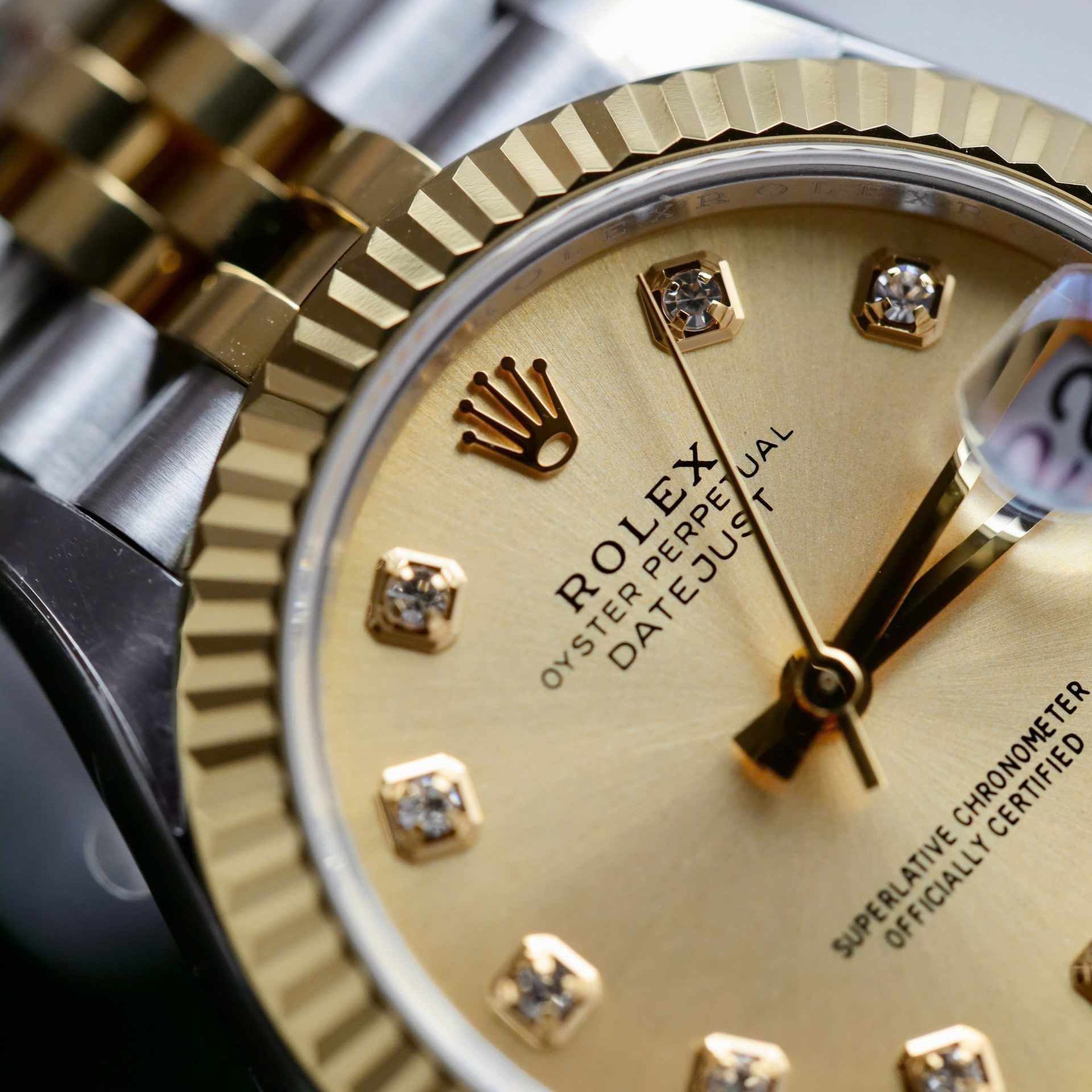 Rolex DateJust Luxury Replica Watch Yellow Champagne Dial THB Factory 31mm - Top club