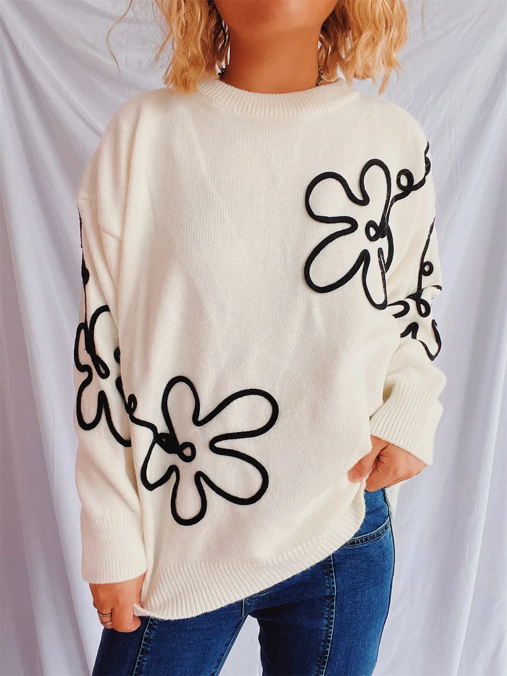 Classic Flower Round Neck Long Sleeve Sweater - ZKZOOK