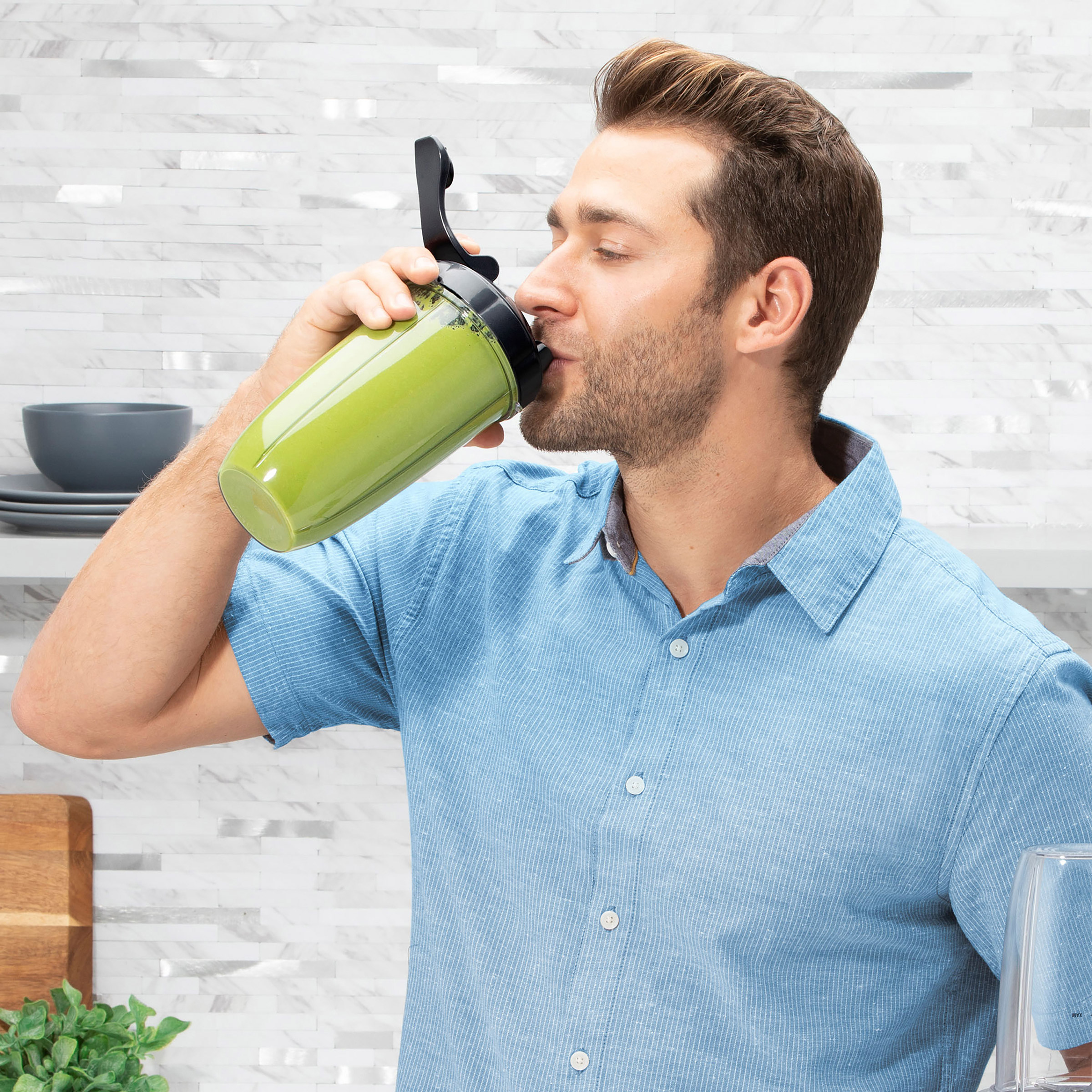 nutribullet Pro Plus 1200 Watt Personal Blender, Matte Black - Image 5