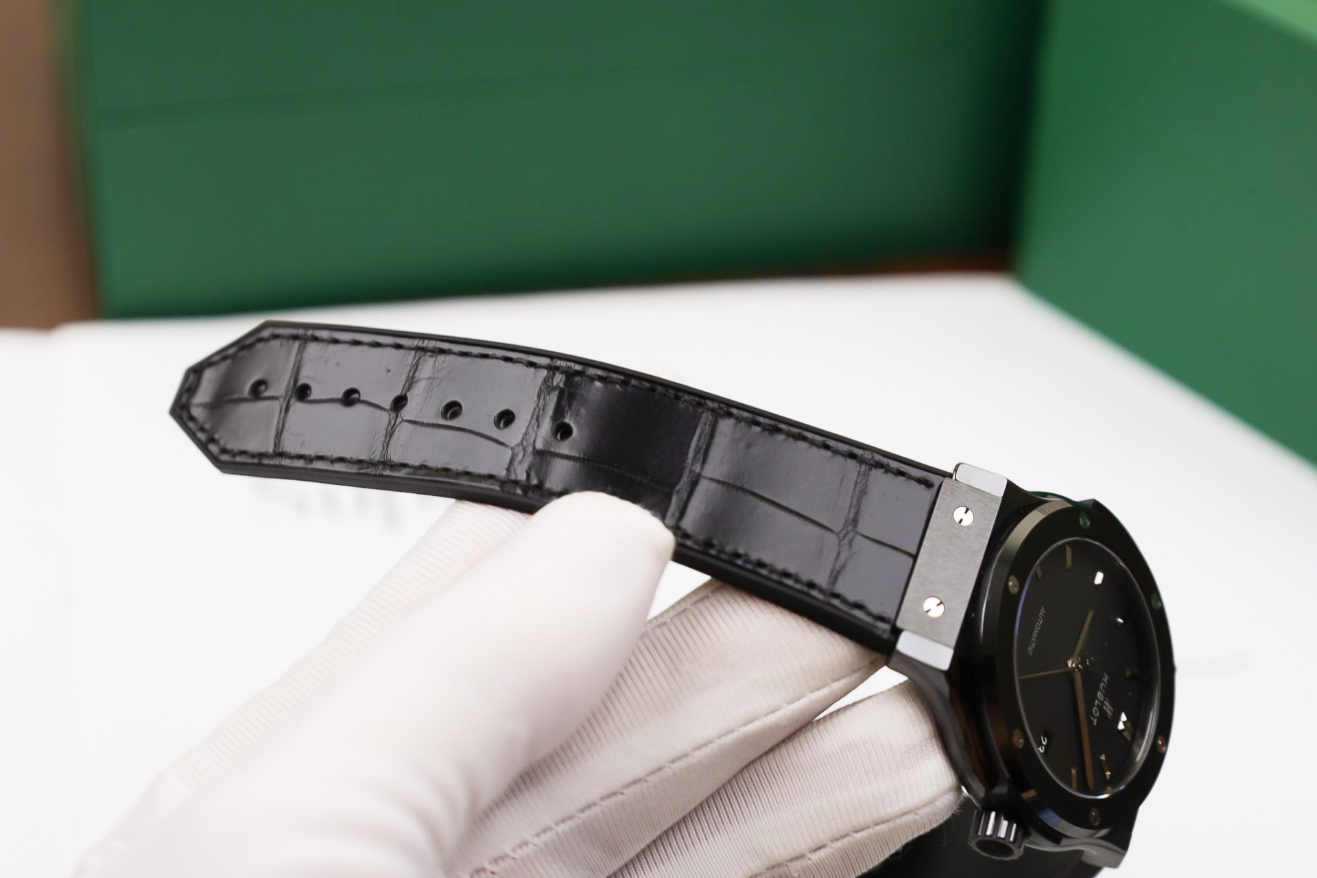 Hublot Replica 1:1 Watch Classic Fusion Black Ceramic SW300 Movement 42mm - Top club