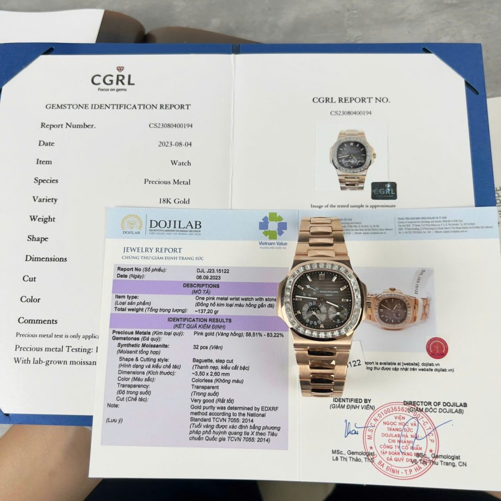 Patek Philippe Nautilus 5724R Gray Dial Replica Watch Gold Wrapped + Moissanite Diamonds PPF 40mm - Top club
