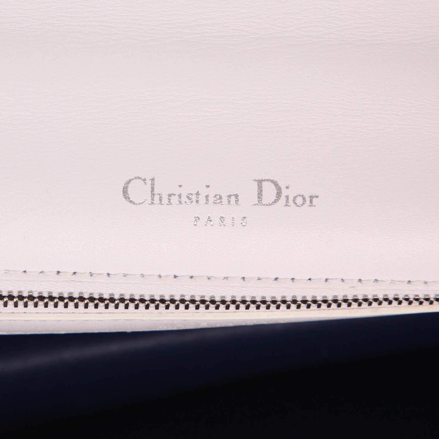 Dior Diorama shoulder bag in white leather1:1High-quality replica