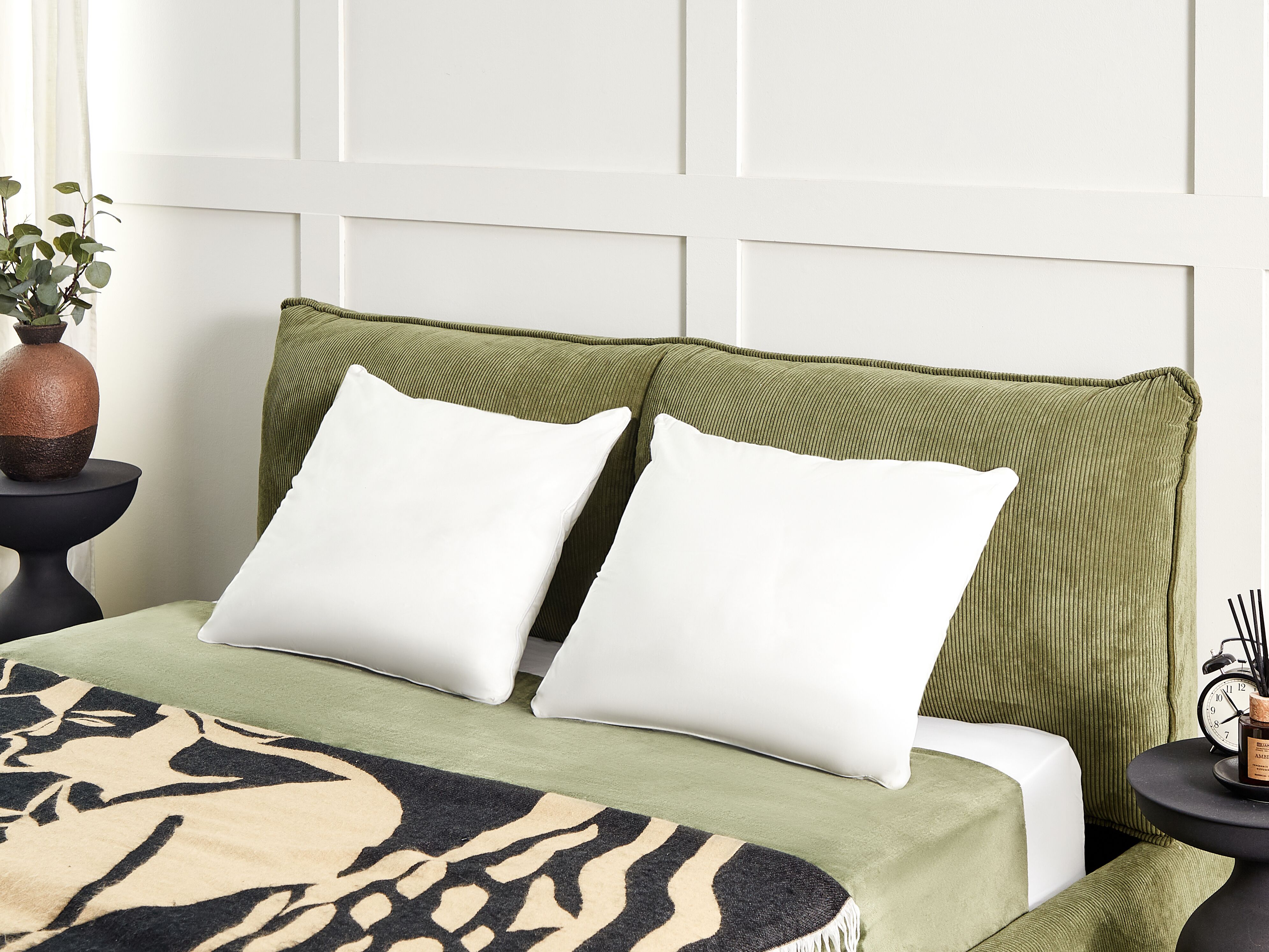 Set of 2 Pillows TRIGLAV High Polyester 50 x 60 cm White
