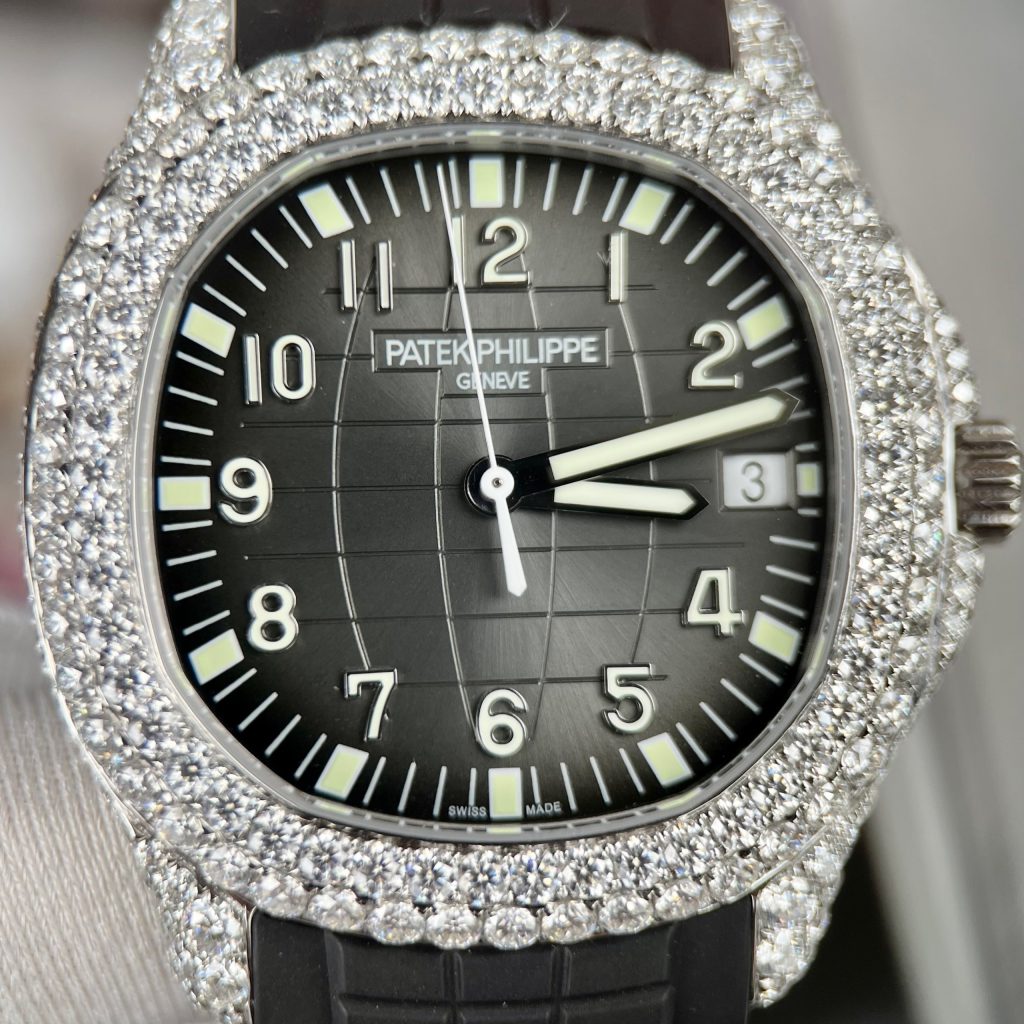Patek Philippe Replica Watch Aquanaut 5167 Custom Moissanite Diamonds 3K Factory 40mm - Elite Watch Atelier