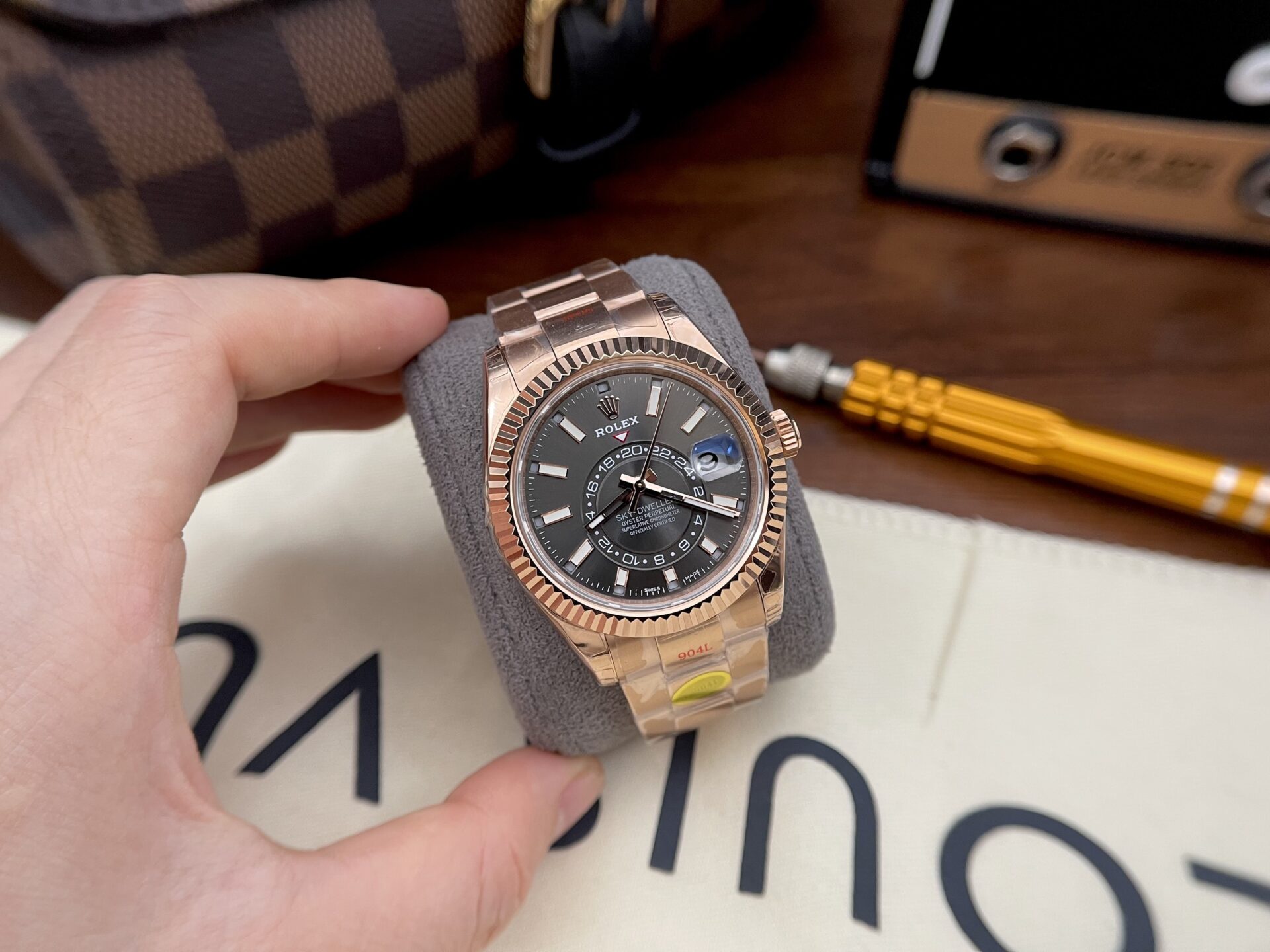 Rolex Sky-Dweller 326935 Replica 1:1 Watch Noob Factory Gray Dial 42mm - Top club
