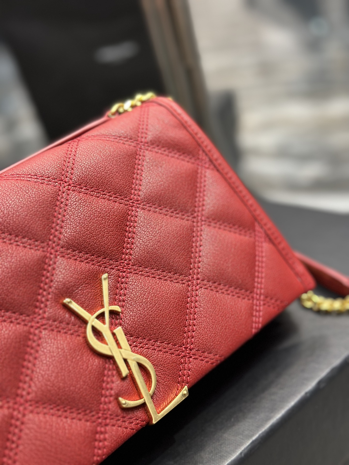 Becky1:1High-quality replica