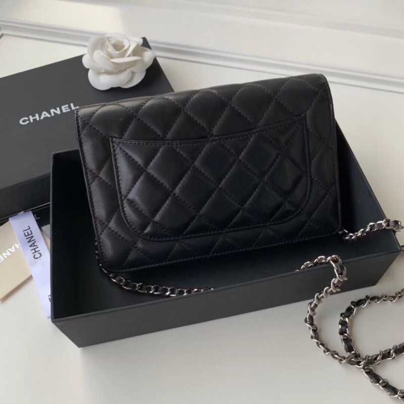 Replica Chanel Classic Lambskin Wallet On Chain Woc Ap02501:1High-quality replica