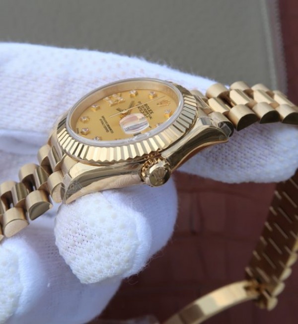 Replica Rolex DateJust 31mm Fluted Bezel RG Case RG Gold Dial A2235 - Top club