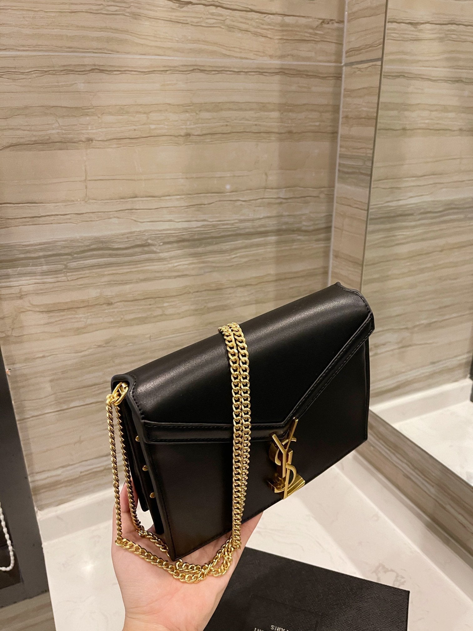 TO – Luxury Edition Bags SLY 1521:1High-quality replica