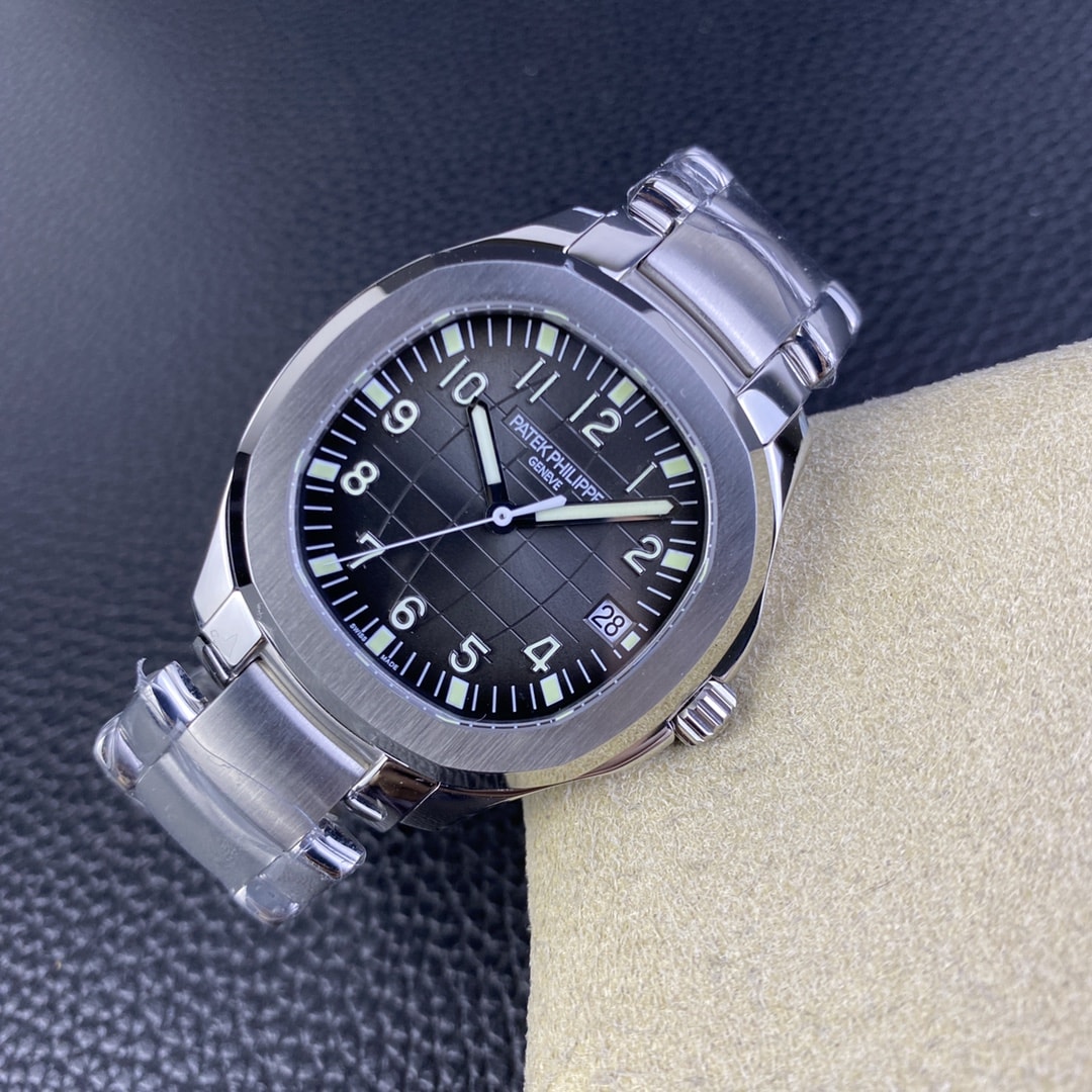 Fake Patek Philippe Replica Watch Aquanaut Date Sweep Seconds Stainless Steel Black Dial 5167/1A-001 3KF(1:1 replica) - Top club