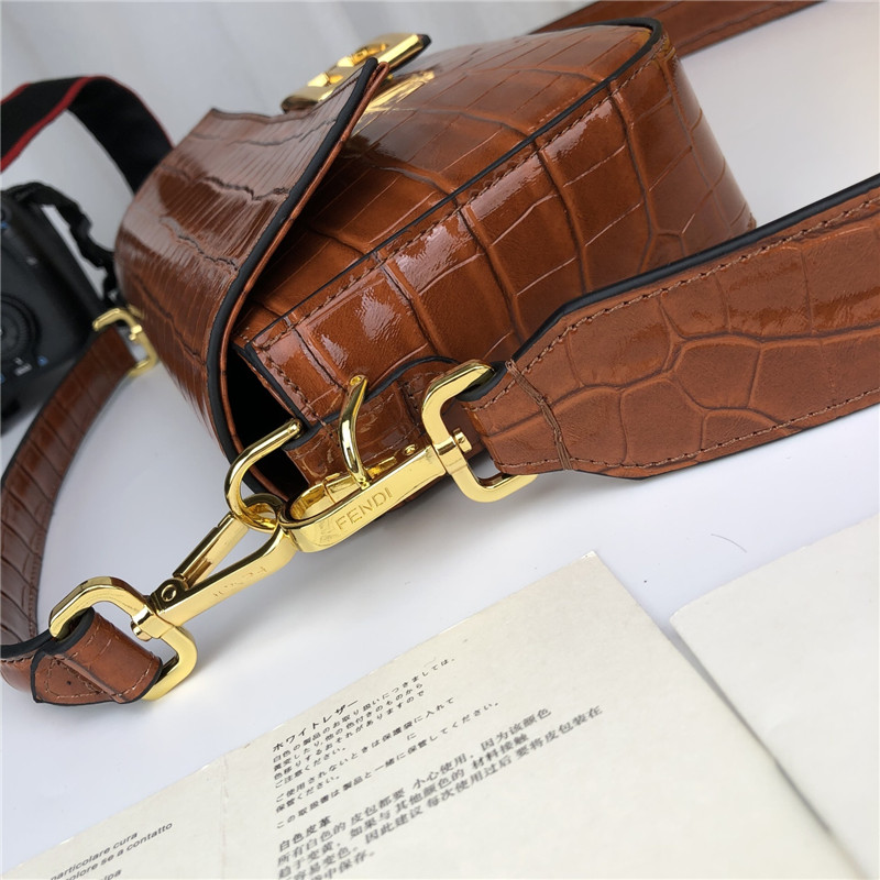 fendi crocodile baguette - Replicaclubs