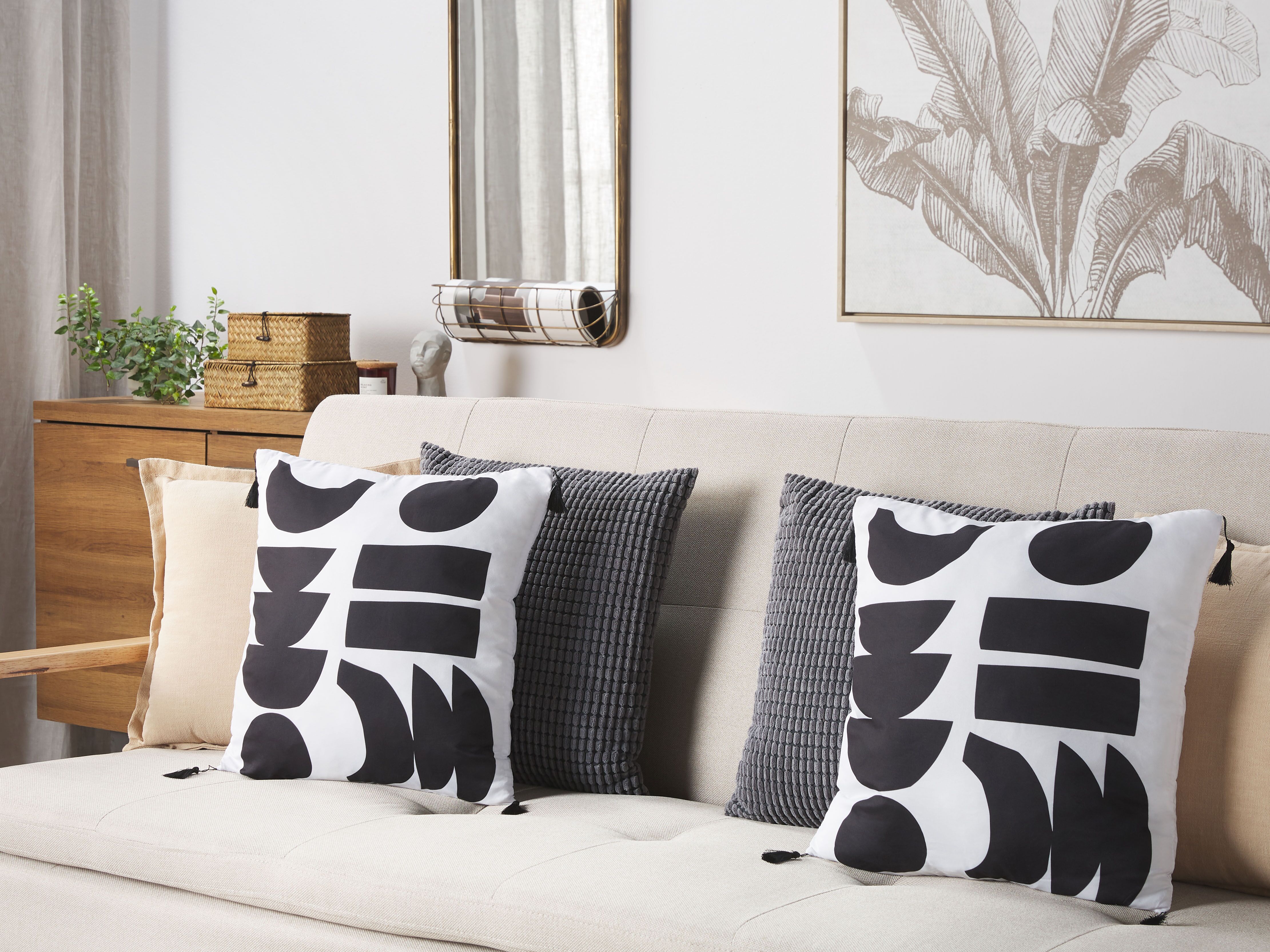 Set of 2 Decorative Cushions LIRIOPE 45 x 45 cm Black/ White Geometric Pattern